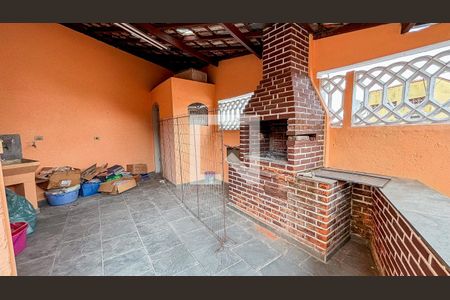 Casa à venda com 223m², 3 quartos e 4 vagasQuintal - Churrasqueira 