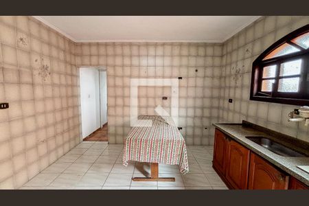 Casa à venda com 223m², 3 quartos e 4 vagasCozinha