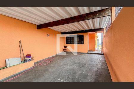 Casa à venda com 223m², 3 quartos e 4 vagasGaragem