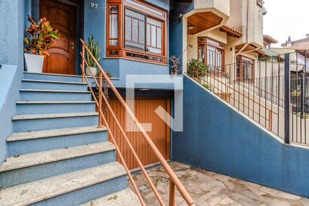 Casa à venda com 187m², 3 quartos e 3 vagas Casa à venda com 187m², 3 quartos e 3 vagasGaragem