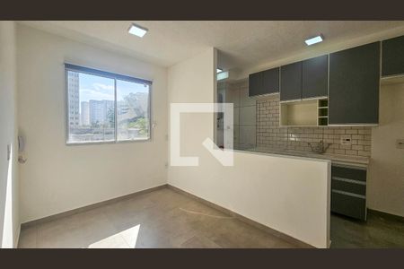 Sala de apartamento para alugar com 1 quarto, 35m² em Usina Piratininga, São Paulo