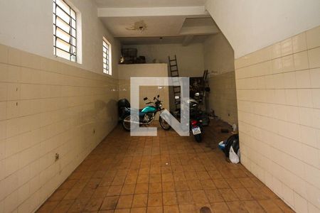 Casa à venda com 211m², 3 quartos e 4 vagasÁrea Externa