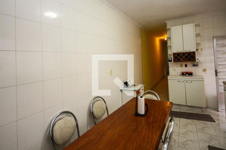 Casa à venda com 211m², 3 quartos e 4 vagasCozinha