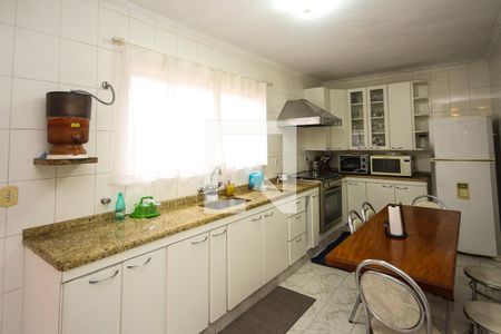 Casa à venda com 211m², 3 quartos e 4 vagasCozinha