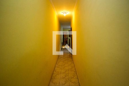 Casa à venda com 211m², 3 quartos e 4 vagasCorredor