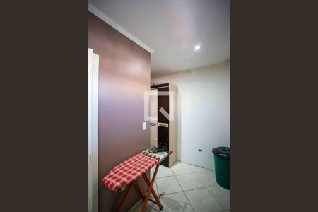 Casa à venda com 252m², 3 quartos e 3 vagasCloset da suíte