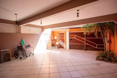 Casa à venda com 252m², 3 quartos e 3 vagasGaragem