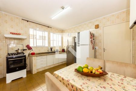 Casa à venda com 225m², 4 quartos e 2 vagasCozinha