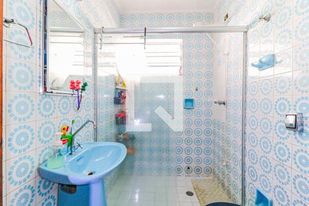 Casa à venda com 225m², 4 quartos e 2 vagasBanheiro