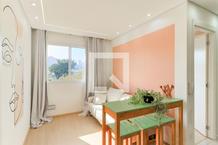 Sala de apartamento à venda com 2 quartos, 34m² em Santo Amaro, São Paulo