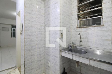 Cozinha de apartamento para alugar com 1 quarto, 30m² em Copacabana, Rio de Janeiro