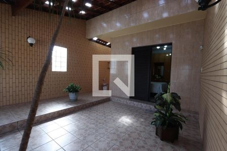 Casa à venda com 175m², 3 quartos e 2 vagasVaranda da Suíte