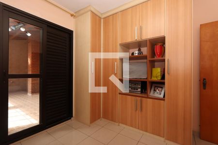 Casa à venda com 175m², 3 quartos e 2 vagasQuarto 2