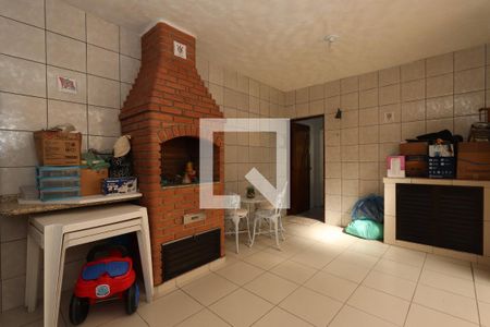 Casa à venda com 175m², 3 quartos e 2 vagasQuintal