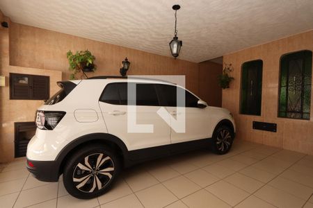 Casa à venda com 175m², 3 quartos e 2 vagasGaragem