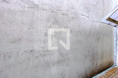 Vista do Quarto de casa para alugar com 1 quarto, 40m² em Vila Bertioga, São Paulo