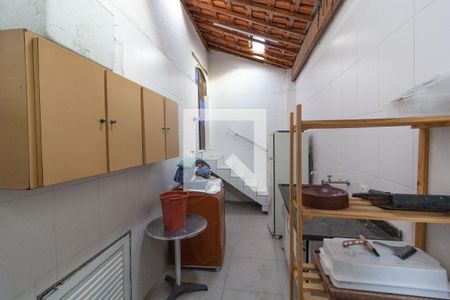 Casa à venda com 240m², 3 quartos e 4 vagasÁrea de Serviço