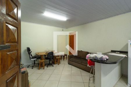 Sala de casa à venda com 3 quartos, 240m² em Vila Santa Isabel, São Paulo
