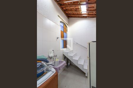 Casa à venda com 240m², 3 quartos e 4 vagasÁrea de Serviço