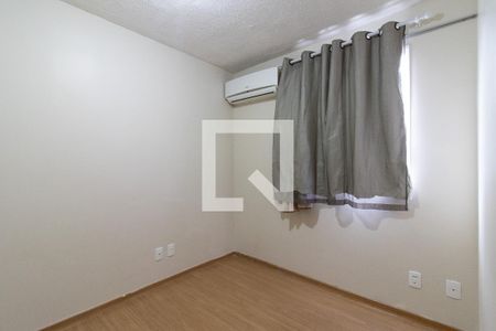 Quarto  de apartamento para alugar com 2 quartos, 40m² em Morro Santana, Porto Alegre