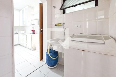 Apartamento para alugar com 118m², 3 quartos e 2 vagasÁrea de serviço