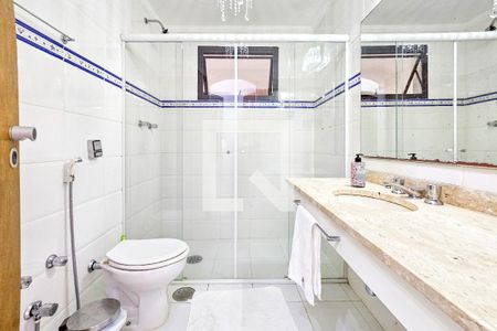 Apartamento para alugar com 118m², 3 quartos e 2 vagasBanheiro