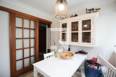 Apartamento à venda com 149m², 4 quartos e 2 vagasCopa