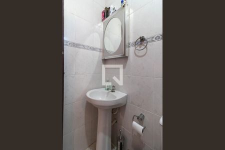Casa para alugar com 146m², 3 quartos e 4 vagas Casa para alugar com 146m², 3 quartos e 4 vagasBanheiro de Serviço