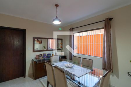 Casa para alugar com 146m², 3 quartos e 4 vagas Casa para alugar com 146m², 3 quartos e 4 vagasSala de Jantar