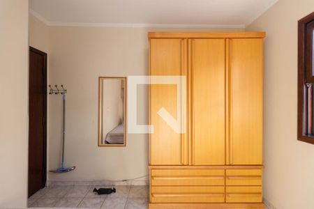 Casa para alugar com 146m², 3 quartos e 4 vagas Casa para alugar com 146m², 3 quartos e 4 vagasQuarto 2