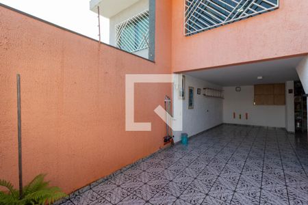 Casa para alugar com 146m², 3 quartos e 4 vagas Casa para alugar com 146m², 3 quartos e 4 vagasGaragem