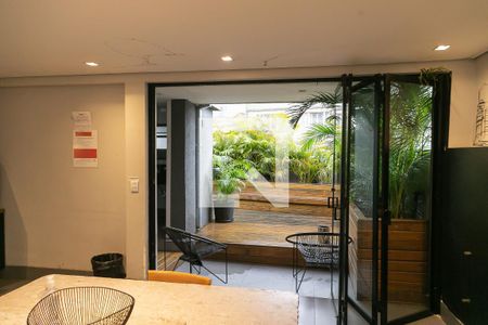 Studio à venda com 27m², 1 quarto e sem vagaÁrea comum - Salão de festas