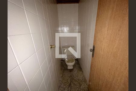 Apartamento à venda com 69m², 2 quartos e 1 vagaBanheiro de serviço