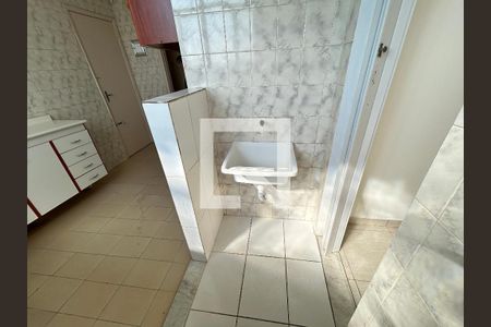 Apartamento à venda com 69m², 2 quartos e 1 vagaÁrea de Serviço