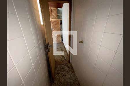 Apartamento à venda com 69m², 2 quartos e 1 vagaBanheiro de serviço