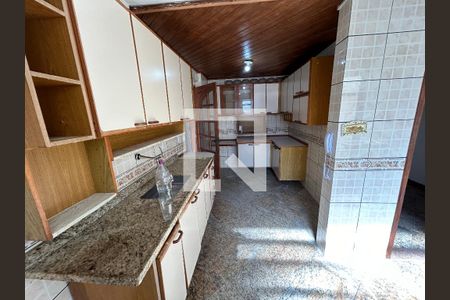 Apartamento à venda com 69m², 2 quartos e 1 vagaCozinha