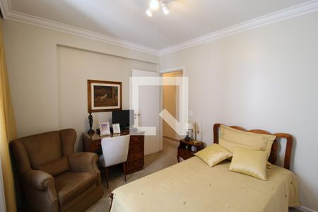 Apartamento à venda com 138m², 3 quartos e 1 vagaQuarto 1