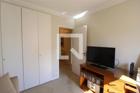 Apartamento à venda com 138m², 3 quartos e 1 vagaQuarto 2