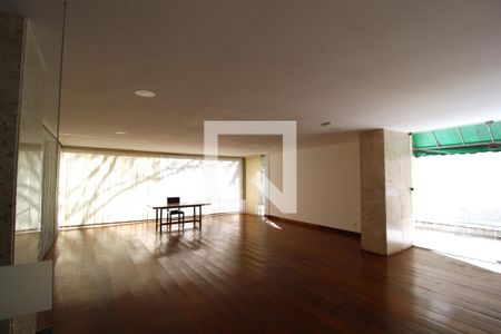 Apartamento à venda com 138m², 3 quartos e 1 vagaÁrea Comum - Salão de festas