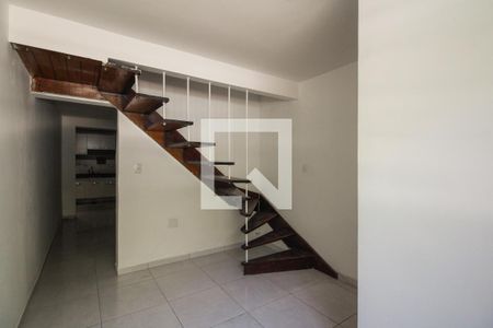Sala  de casa para alugar com 2 quartos, 68m² em Chácara Califórnia, São Paulo