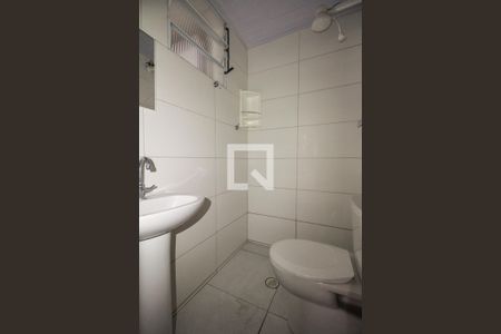 Casa para alugar com 68m², 2 quartos e sem vagaBanheiro Social 