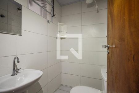 Casa para alugar com 68m², 2 quartos e sem vagaBanheiro Social 