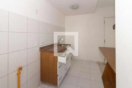 Apartamento para alugar com 50m², 2 quartos e sem vaga Apartamento para alugar com 50m², 2 quartos e sem vagaCozinha e Área de Serviço