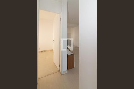 Apartamento para alugar com 50m², 2 quartos e sem vaga Apartamento para alugar com 50m², 2 quartos e sem vagaCorredor