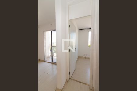 Apartamento para alugar com 50m², 2 quartos e sem vaga Apartamento para alugar com 50m², 2 quartos e sem vagaCorredor