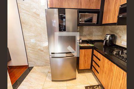 Casa à venda com 250m², 3 quartos e 3 vagas Casa à venda com 250m², 3 quartos e 3 vagasCozinha