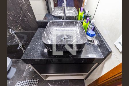 Casa à venda com 250m², 3 quartos e 3 vagas Casa à venda com 250m², 3 quartos e 3 vagasBanheiro da Suíte