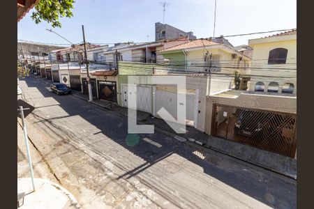 Casa à venda com 250m², 3 quartos e 3 vagas Casa à venda com 250m², 3 quartos e 3 vagasVaranda - Vista