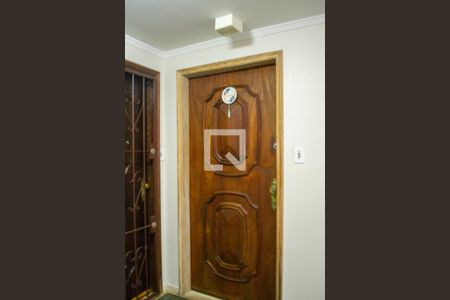 Apartamento para alugar com 80m², 2 quartos e 1 vagaPorta do apartamento