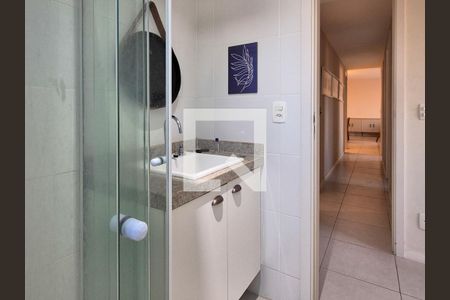 Apartamento à venda com 120m², 4 quartos e 2 vagasBanheiro da suite 4